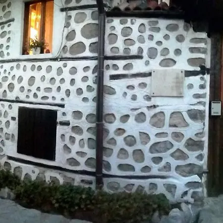 Staria Komita Pensiune